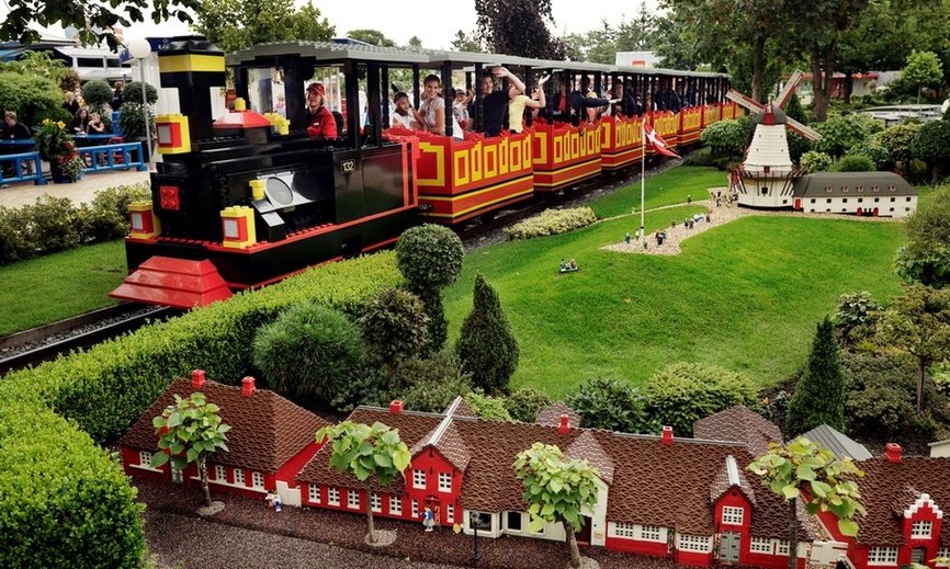 LEGOTrain en sjov oplevelse i legoland