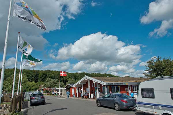 Kør ind til Husodde Strand Camping i Horsens