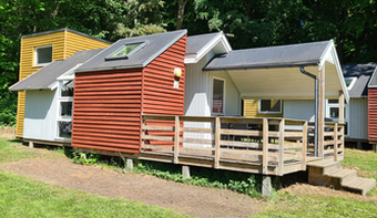 Neu renovierte 30 m2 große Luxus-Familienhütte mit 2 Schlafzimmern